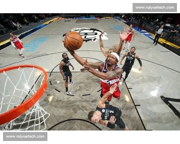 威少对决小斯引爆赛场风云两代内线后卫的巅峰碰撞传奇时刻全景复盘